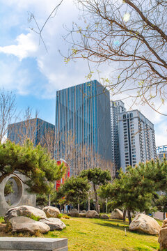 现代城市写字楼