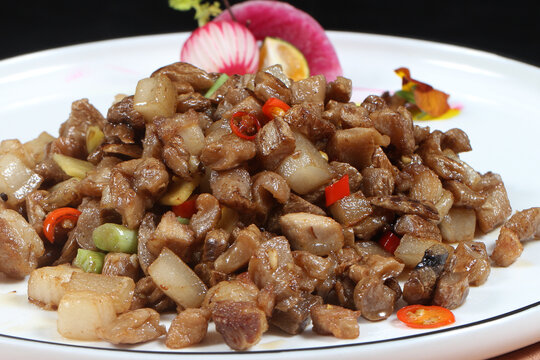 萝卜干炒五花肉