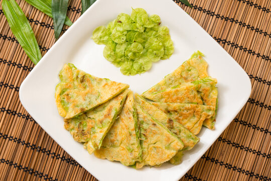 榆钱鸡蛋饼