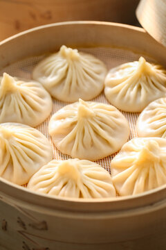 灌汤小笼包
