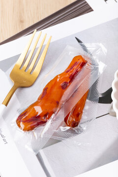 item.picName