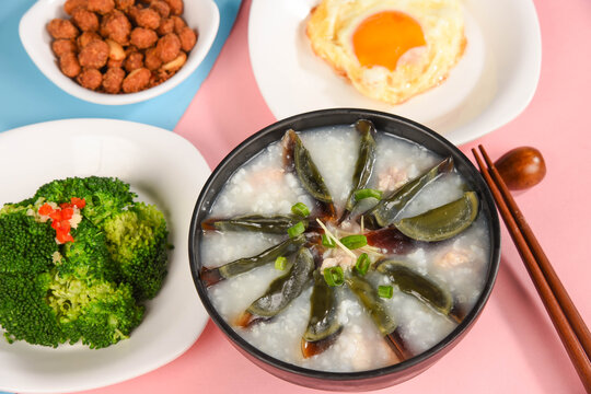 皮蛋瘦肉粥