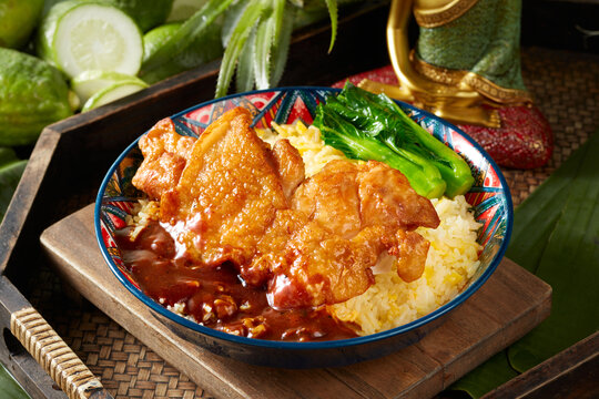泰式鸡扒饭