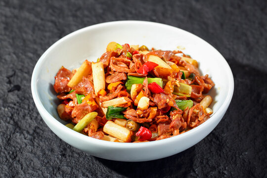 藕带炒鸡胗