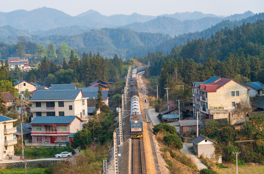 铁路货运列车