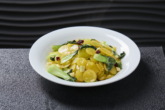 青菜炒豆饼