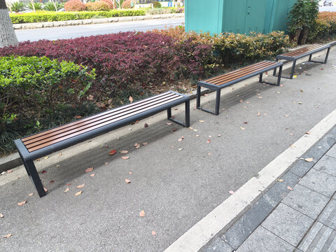 城市休息长凳