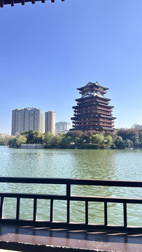 西寺塔