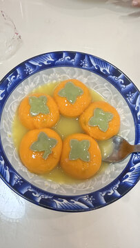 柿子汤圆