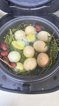 荠菜煮鸡蛋