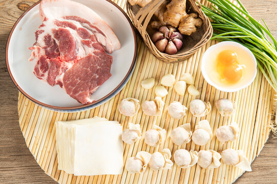 三鲜馄饨