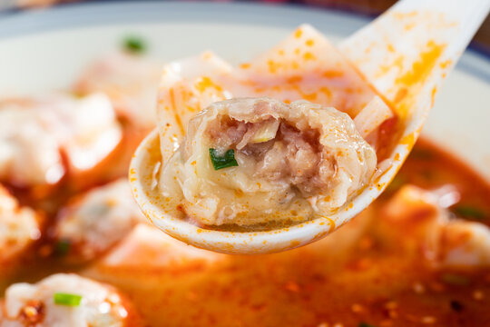 鲜肉馄饨
