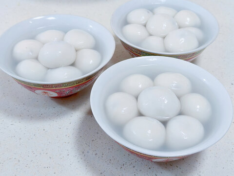 芝麻汤圆