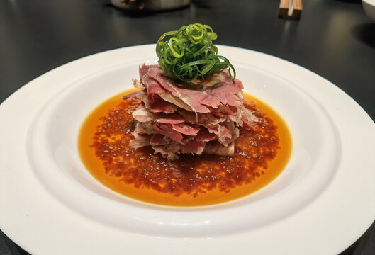 凉拌牛肉
