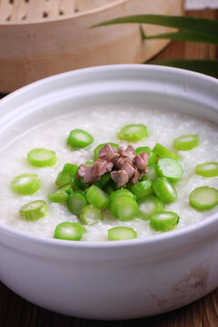 菜心粒粥