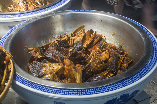 麻辣烟熏鱼肉