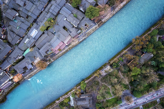 航拍都江堰古民居街景