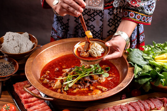 黄焖带皮牛肉