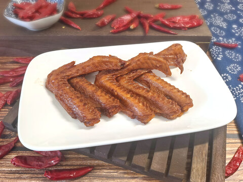 香辣鸭翅