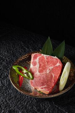 黑猪梅花肉