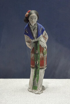 古代彩塑麻姑