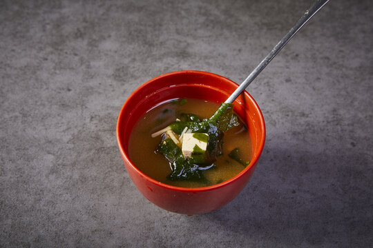 紫菜豆腐汤