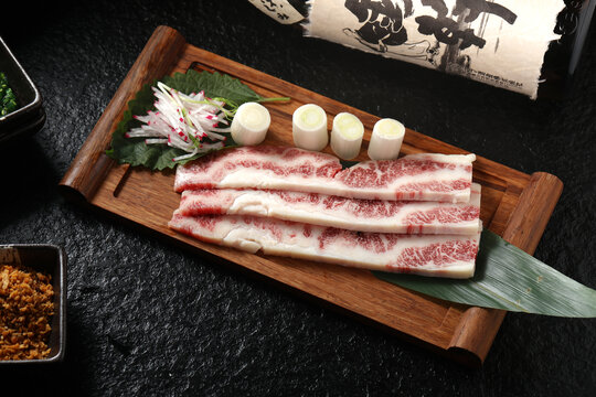 和牛牛五花