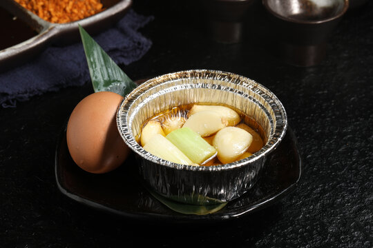 黄油烤大蒜