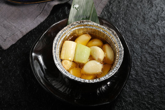 锡纸烤大蒜