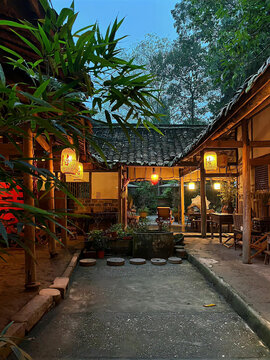 老屋庭院