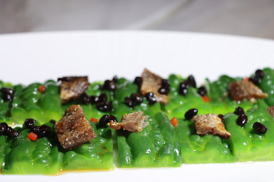 杜远凉瓜蒸豆豉鲮鱼