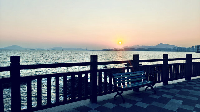 海边日落