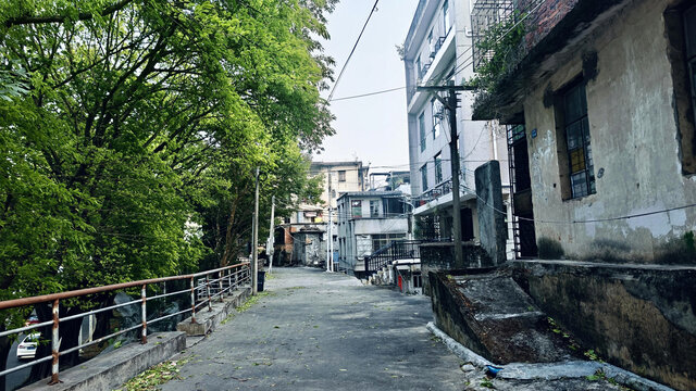 老小区街道