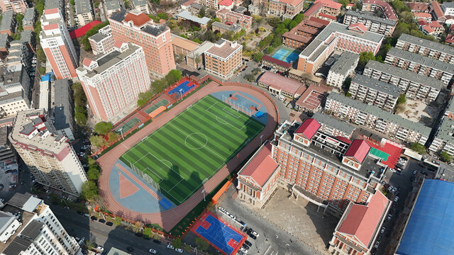 天津外国语大学