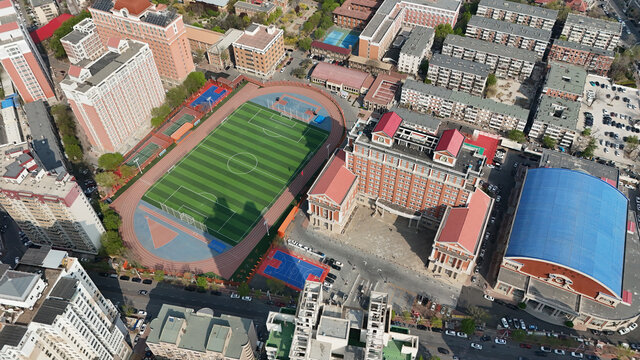 天津外国语大学