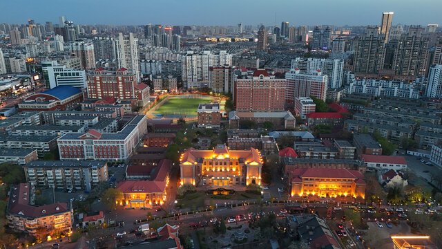 天津外国语大学