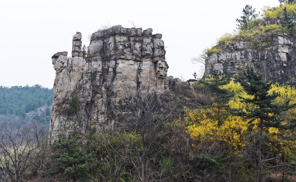 山东临沂平邑县天宝山奇峰怪石