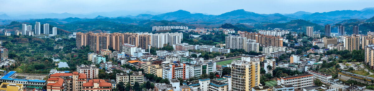 琼中县