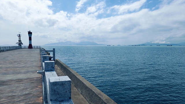 海边栈桥