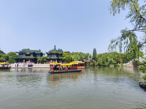 瘦西湖的夏日风光