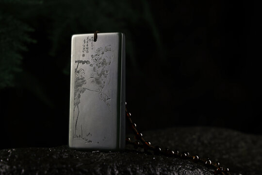 和田玉墨玉玉雕