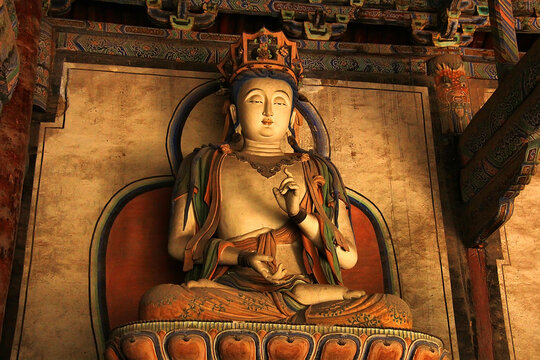 善化寺华严三圣辽代泥塑