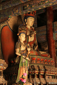 善化寺三圣殿佛像