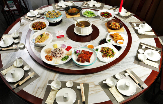 一桌子菜套餐