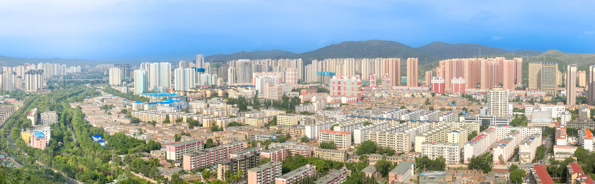 西宁市俯瞰