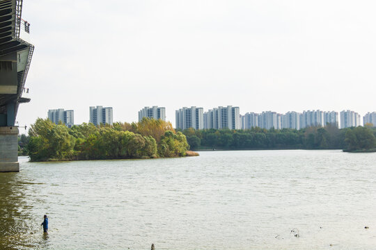 城市护城河