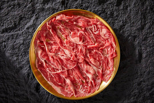 现切牛肉