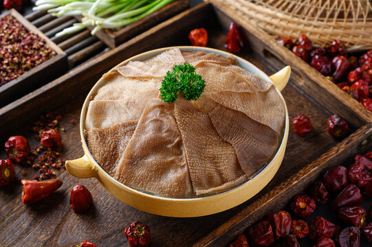 鲜毛肚