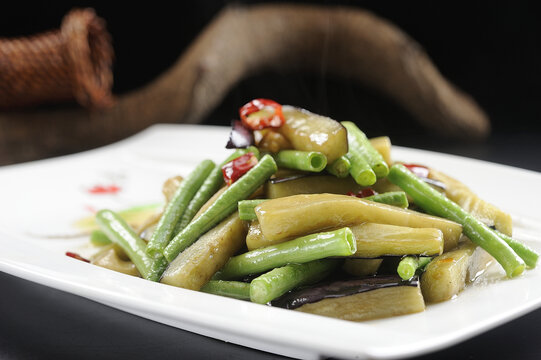 豆角炒茄子