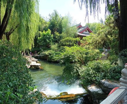 小桥流水趵突泉风景